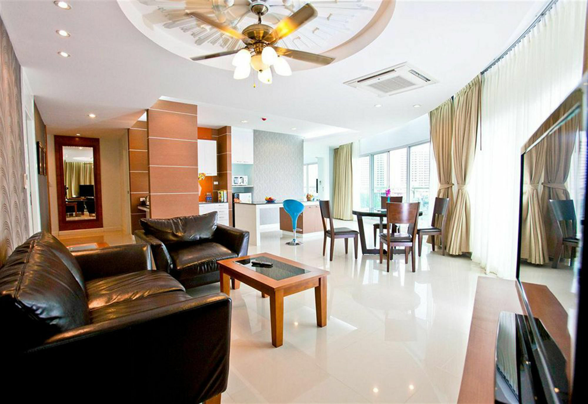 Royal Beach View Pattaya Eksteriør billede